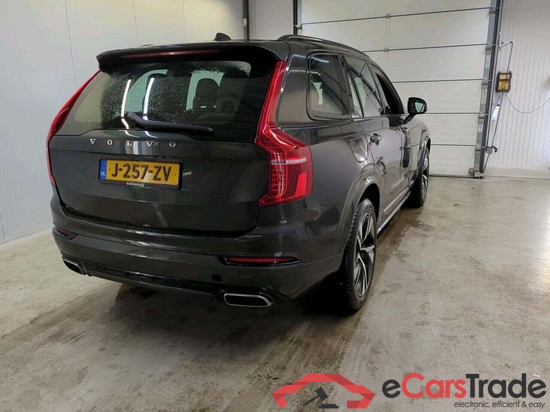 VOLVO XC90 2.0 T8 AWD R-Design #2