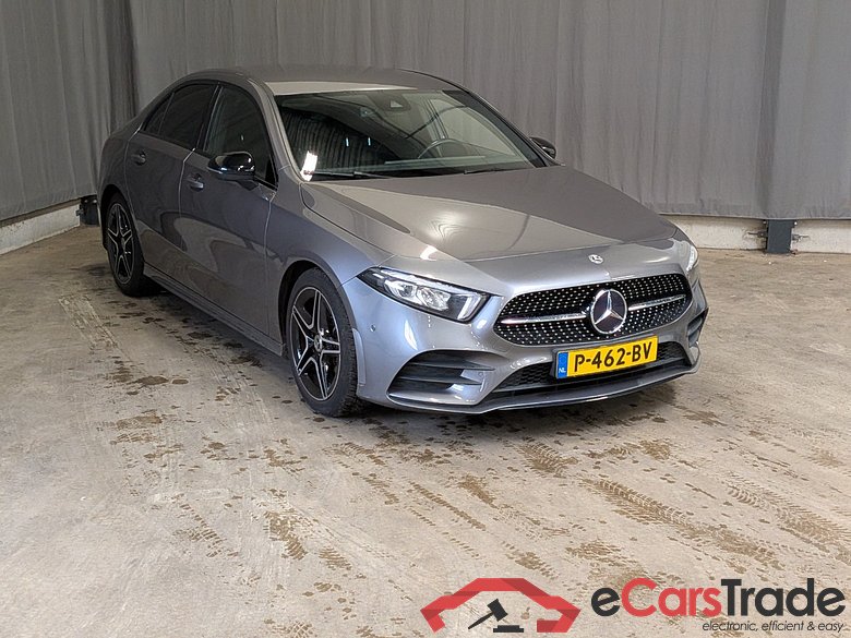 MERCEDES-BENZ A-KLASSE 180 Bns Sol. AMG #2