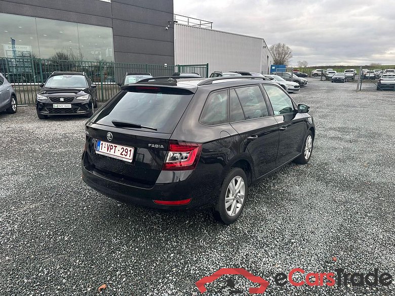 SKODA Fabia Combi Fabia Combi Ambition 1,0 MPI 55 kW 5-speed mech. #4