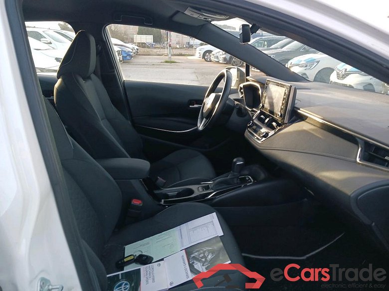 TOYOTA COROLLA 1.8 125H ACTIVE TECH E-CVT #6