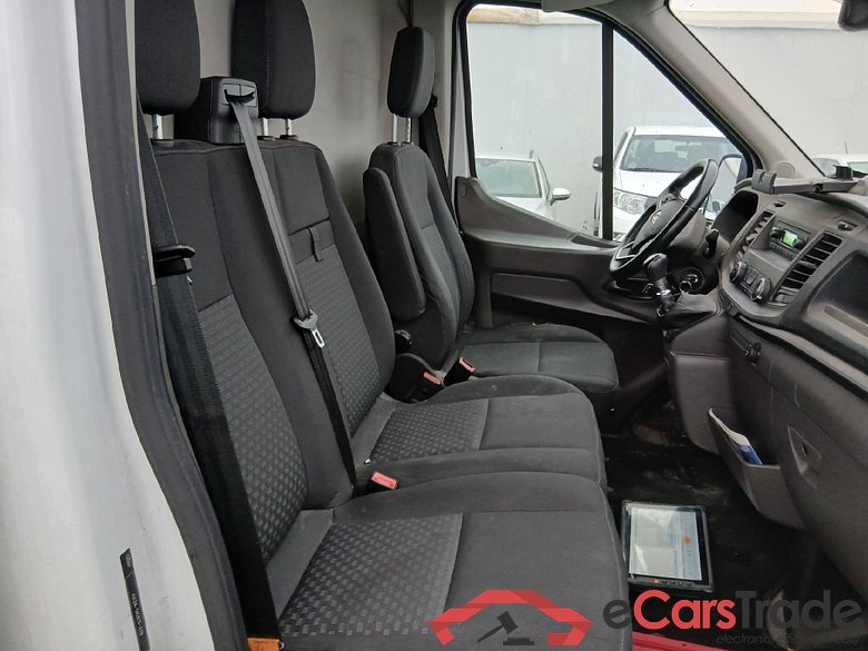 FORD Transit / 2013 / 4P / furgón 310 96kW L2H2 Van Trend FWD MHEV #6