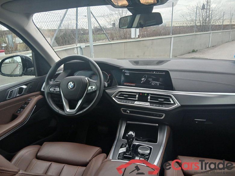 BMW X5 / 2018 / 5P / todoterreno xDrive30d #3