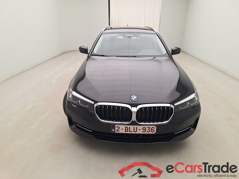 BMW, 5-ser To FL'20 PHEV, BMW 5 Reeks Touring 520e 150kW 5d