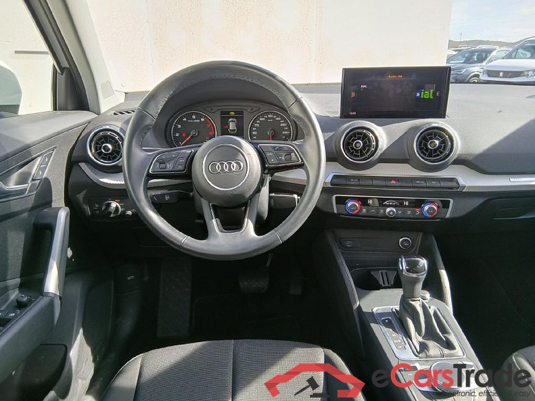 AUDI Q2 / 2020 / 5P / todoterreno Advanced 35 TFSI 110kW (150CV) S tronic (AC) #3