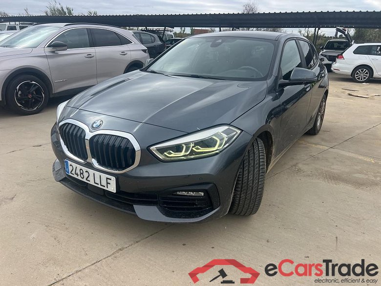 BMW Serie 1 / 2019 / 5P / berlina con portón 118i #1