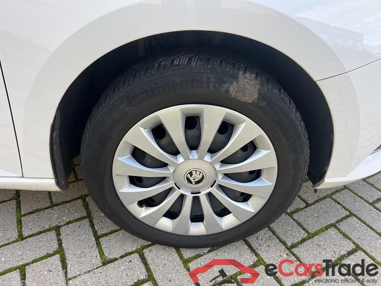 SKODA Fabia Combi 70 kW #6