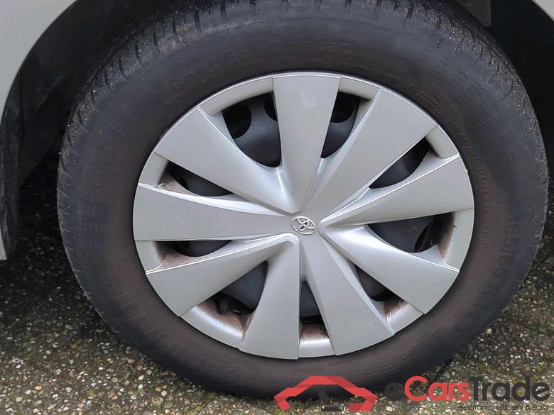 TOYOTA Aygo 53 kW #6