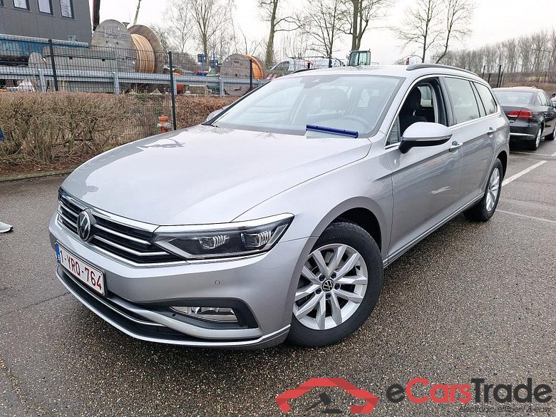 VOLKSWAGEN - VW  PASSAT VARIANT TDI 122PK DSG Style Business #1