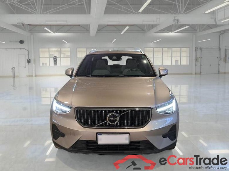 VOLVO XC40 / 2021 / 5P / SUV T4 RECHARGE PLUG-IN AUTO CORE #6