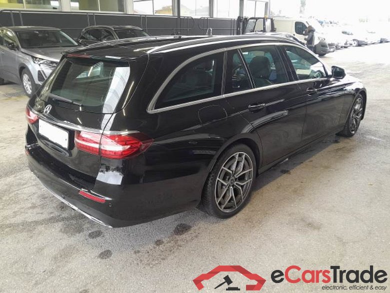 MERCEDES-BENZ CLASSE E / 2020 / 5P / STATION WAGON E400D 4MATIC PREMIUM #2