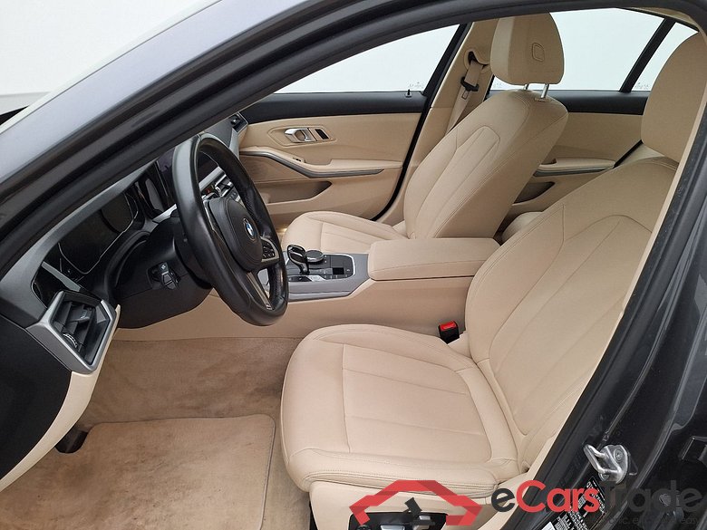 BMW, 3-serie '18, BMW 3 Reeks Berline 316dA (90 kW) 4d #3