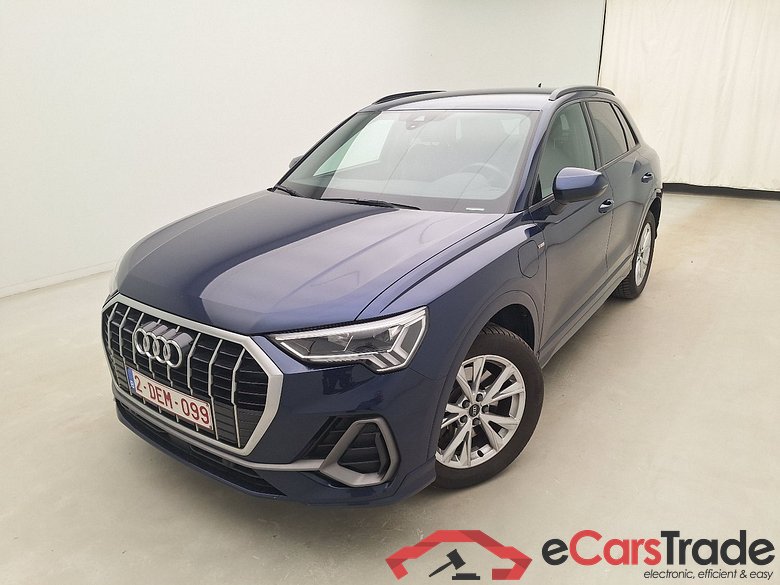 Audi, Q3 '18 PHEV, Audi Q3 45 TFSI e S tronic S Line 5d #2