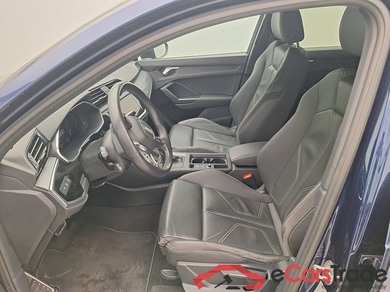 Audi, Q3 '18 PHEV, Audi Q3 45 TFSI e S tronic S Line 5d #3