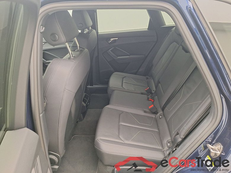 Audi, Q3 '18 PHEV, Audi Q3 45 TFSI e S tronic S Line 5d #4