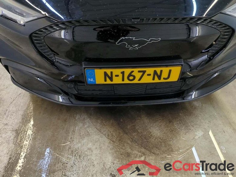 FORD Mustang Mach-E RWD 75 kWh #4