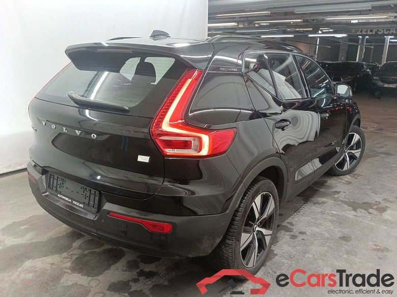 Volvo XC40 Recharge Twin Plus 5d #2