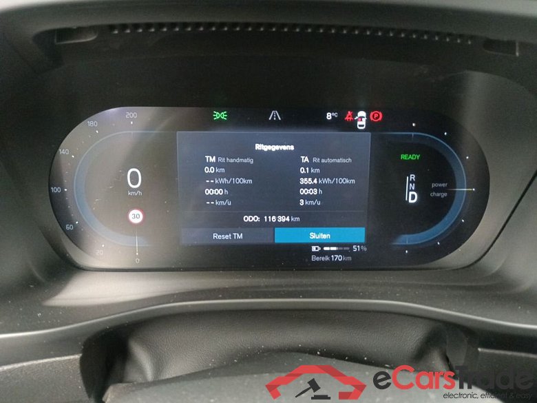 Volvo XC40 Recharge Twin Plus 5d #6