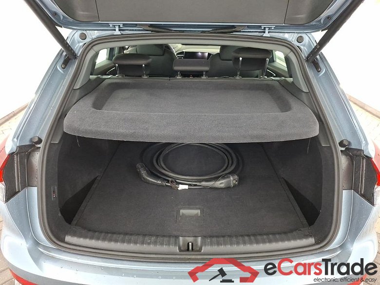 AUDI Q4 e-tron 40 e-tron Launch edition Advanced 5D 150kW #5