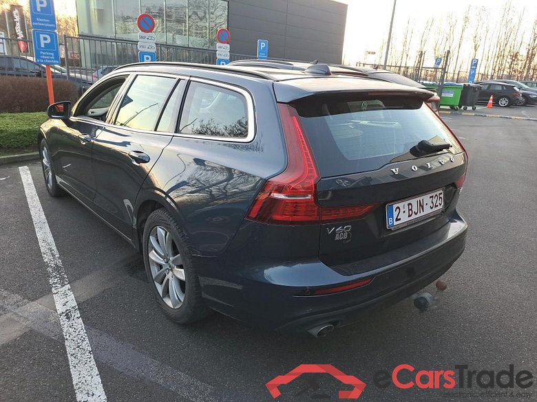 VOLVO V60 2.0 B3 GEARTRONIC MOMENTUM PRO #3