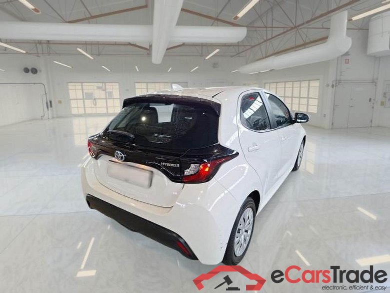 TOYOTA YARIS / 2020 / 5P / BERLINA HYBRID BUSINESS MY22 #2