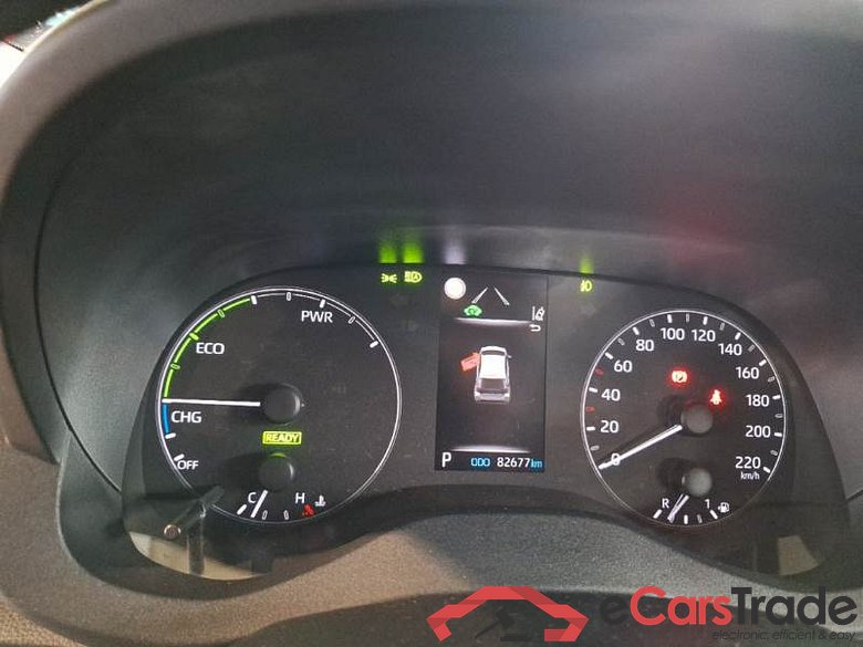 TOYOTA YARIS / 2020 / 5P / BERLINA HYBRID BUSINESS MY22 #4