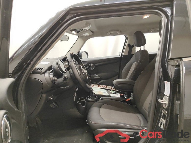 Mini 5 door One Aut. 5d #3