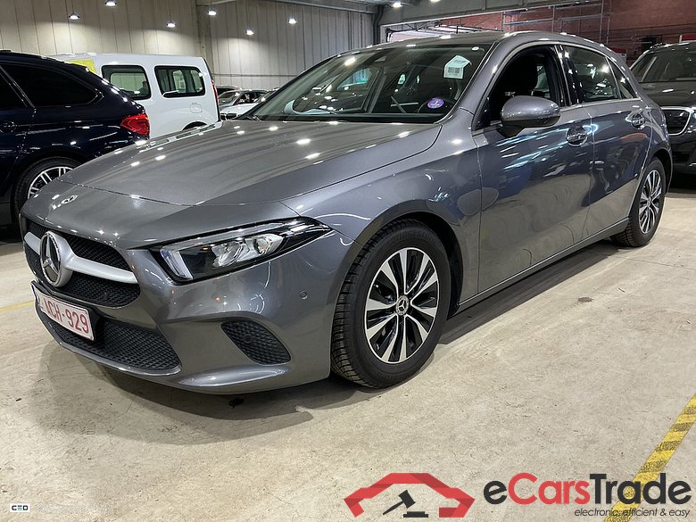 MERCEDES-BENZ CLASS A (W177) A 180 Business Solution