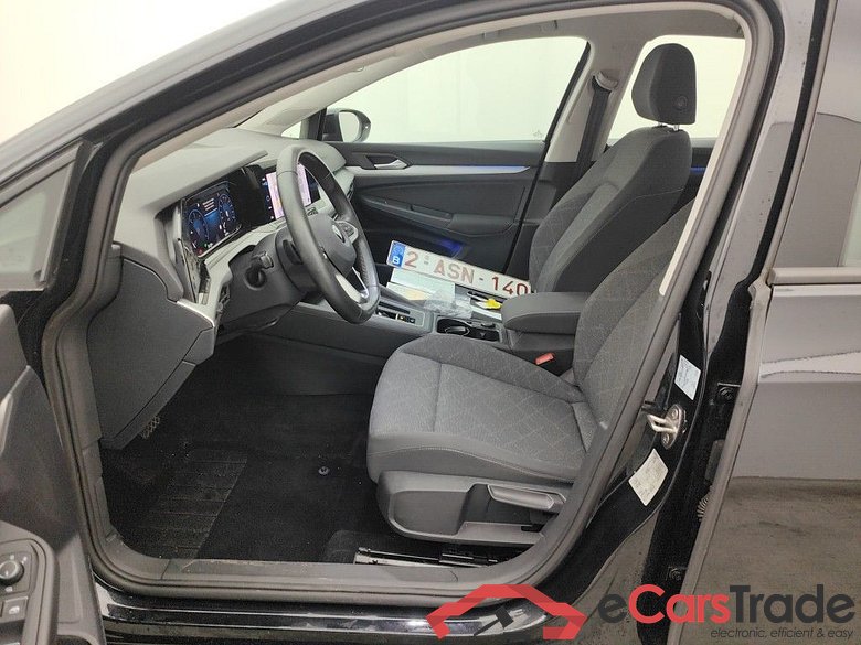 Volkswagen Golf VIII 2.0 TDI 85kW Life DSG 5d #3