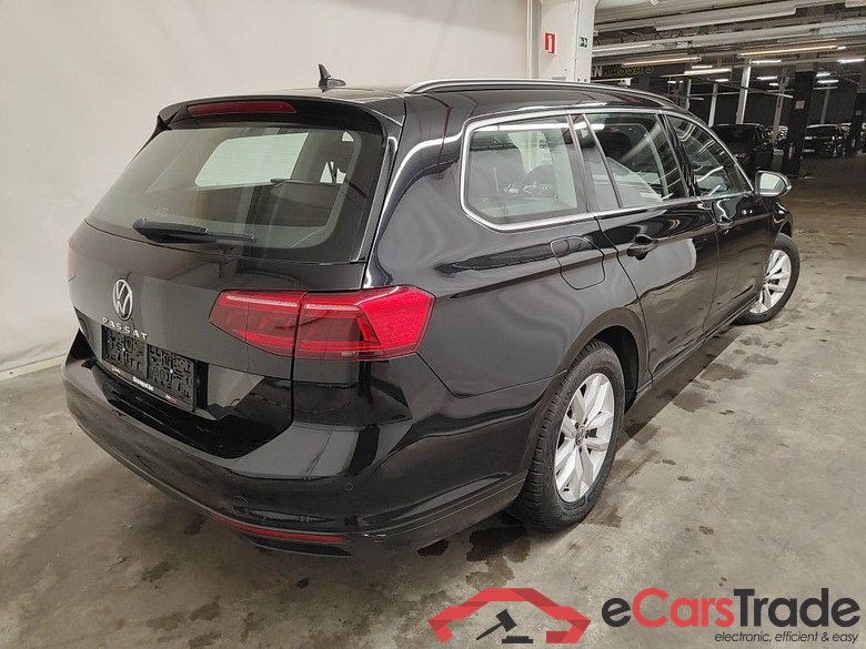 Volkswagen Passat Variant 2.0 TDI 90kW DSG Style Business 5d #2