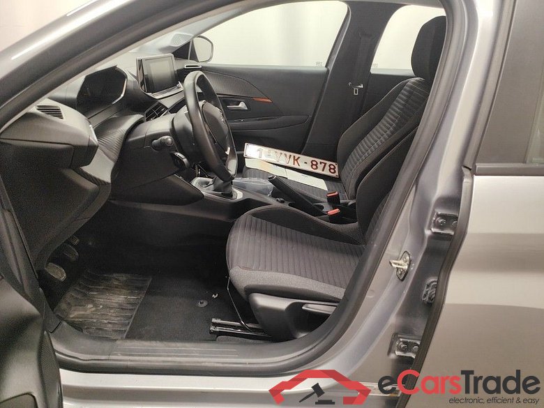 Peugeot 208 1.2 PureTech 100 MAN6 S&S Active Pack 5d #3