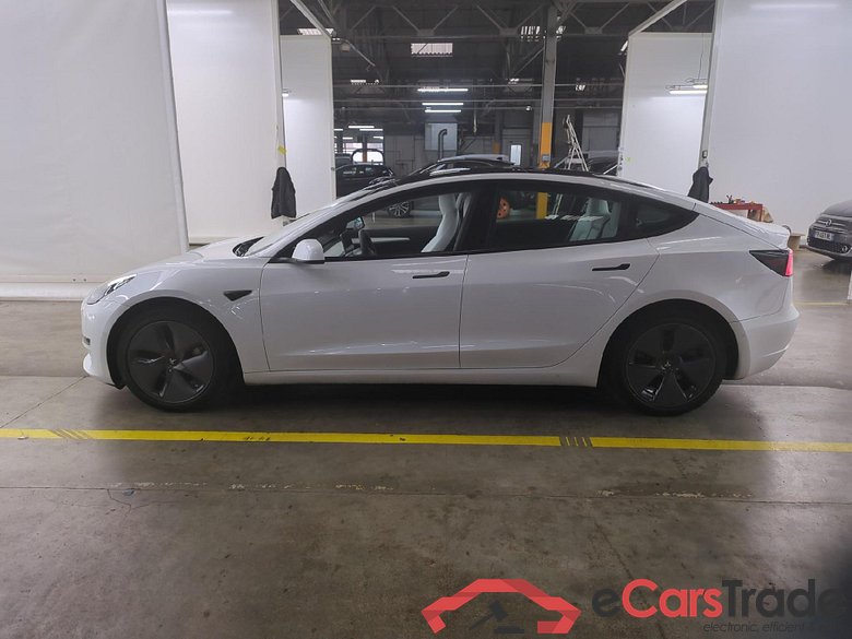 TESLA Model 3 / 2018 / 4P / Berline Grande Autonomie Dual Motor AWD #2