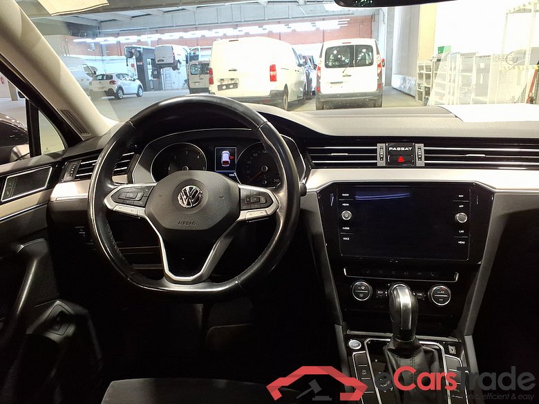 VOLKSWAGEN PASSAT VARIANT DIESEL - 2019 2.0 TDi SCR Elegance Business DSG #6