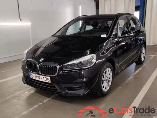 BMW 216d Active Tourer Aut. LED-Xenon Navi KeylessGo Camera Klima PDC ... #1
