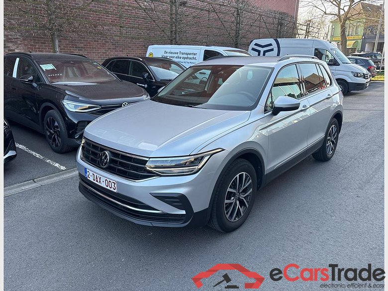VOLKSWAGEN Tiguan Tiguan Life Business 1.5 TSI 110 kW (150 ch) 7 vitesses DSG #1