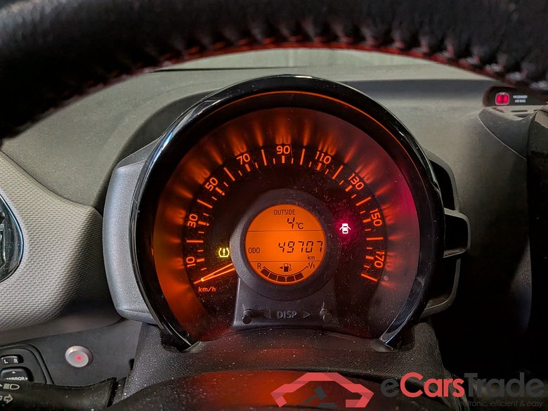 PEUGEOT 108 1.0 e-VTi Style #6