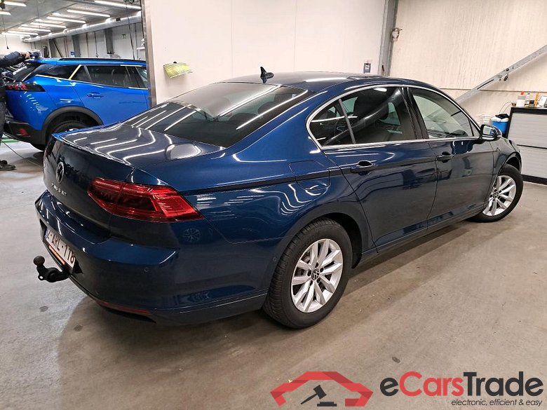 VOLKSWAGEN - VW  PASSAT TDI 122PK DSG Style Business & Adventure Pack & Nav Discover Pro & Winter & Travel Assist Plus #2