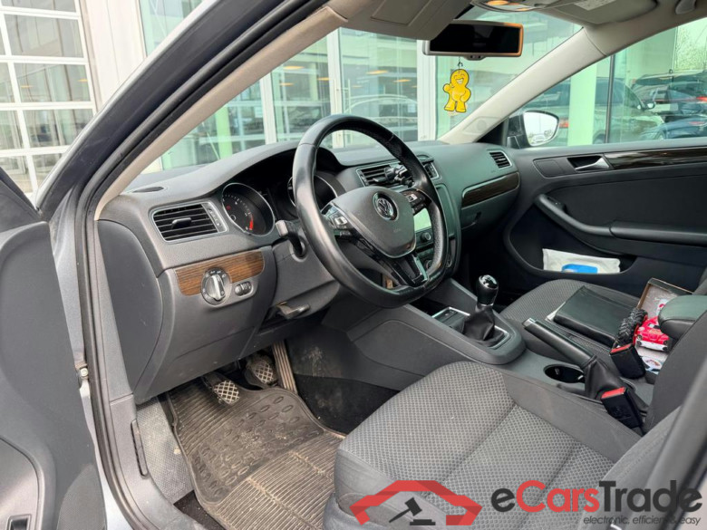 Volkswagen Jetta diesel 2.0TDI euro 6 #3