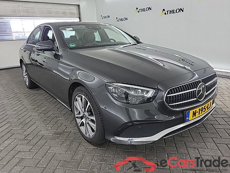 MERCEDES-BENZ E-Klasse Limousine E 300 e 9G-TRONIC Bus Sol Lux 4D 235kW #2