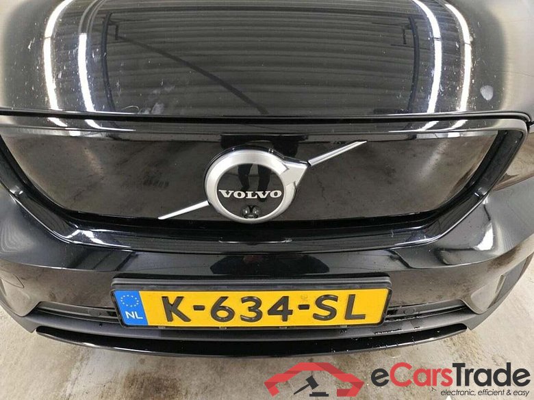VOLVO XC40 Recharge P8 AWD RDes #4