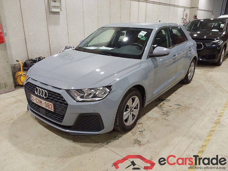AUDI A1 1.0 25 TFSI ATTRACTION