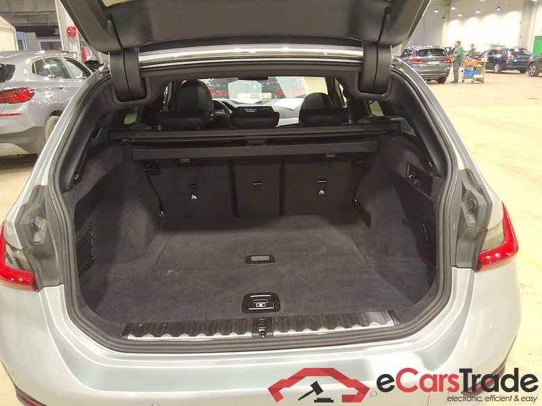 BMW 3 SERIES TOURING 2.0 318DA (100KW) TOURING #3