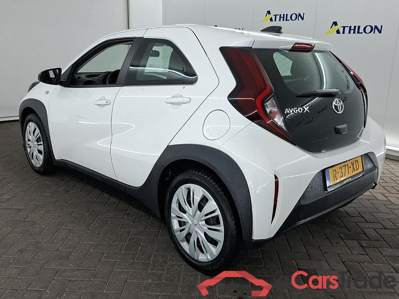 TOYOTA Aygo X 1.0 VVT-I MT play 5D 53kW #4