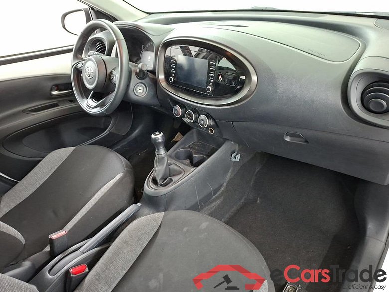 TOYOTA Aygo X 1.0 VVT-I MT play 5D 53kW #6