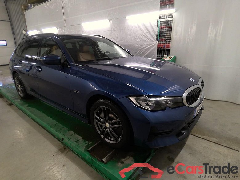 330e Tour. xDr. Connect. Aut #2