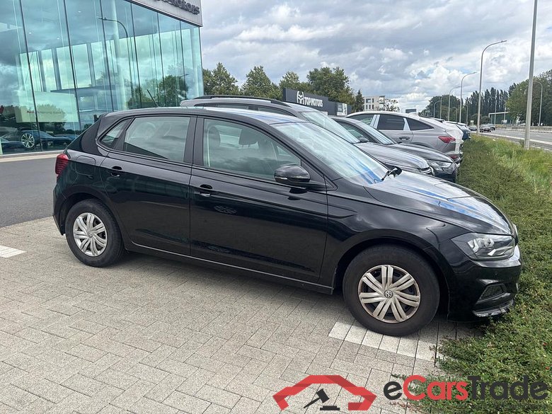 VOLKSWAGEN Polo Polo Trendline 1.0 59 kW (80 ch) 5 vitesses manuel