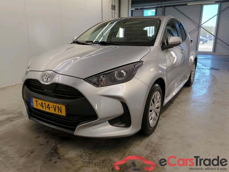 TOYOTA Yaris 1.5 VVT-i Active #1