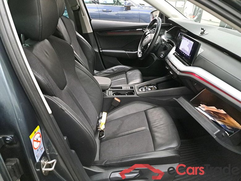 SKODA - SKO OCTAVIA COMBI CRTDI 150PK DSG7 Ambition Pack Launch With Side Assist & Adaptive Cruise & Trailer Hook #3