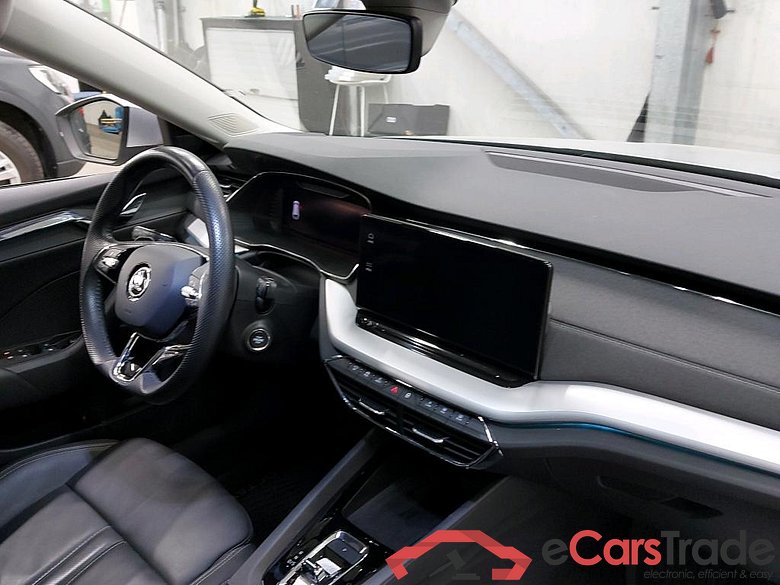 SKODA - SKO OCTAVIA COMBI TSI 110PK DSG7 eTec Style & Heated Steering Wheel & Pano Roof * PETROL * #3