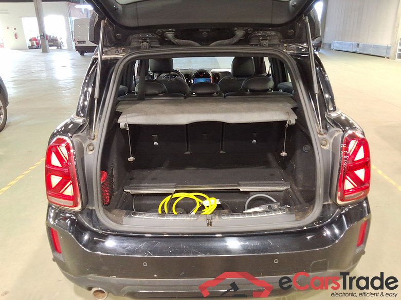 MINI COUNTRYMAN 1.5 COOPER S E 4WD AUTO #3