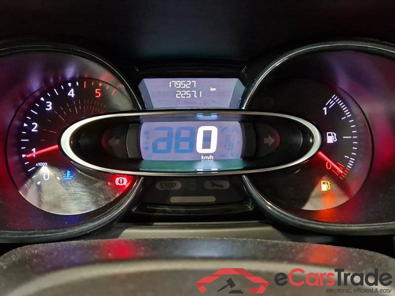 RENAULT CLIO / 2016 / 5P / BERLINA VAN ENERGY 1.5 DCI 75 #4